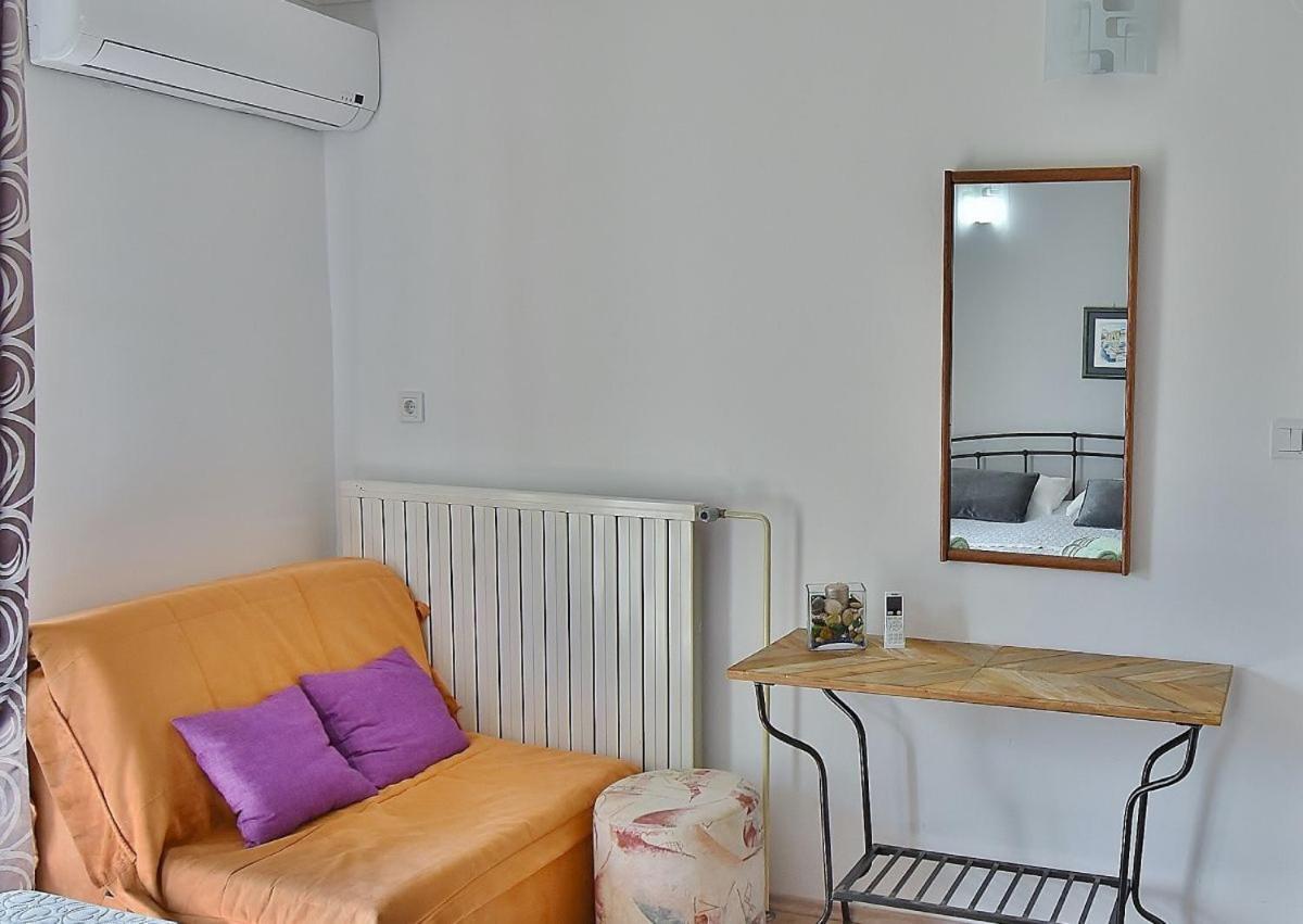 Apartments Ruzica Banjol 외부 사진
