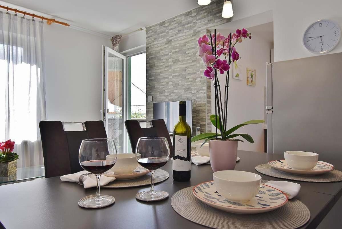 Apartments Ruzica Banjol 외부 사진